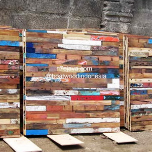 recycled boatwood wall panel